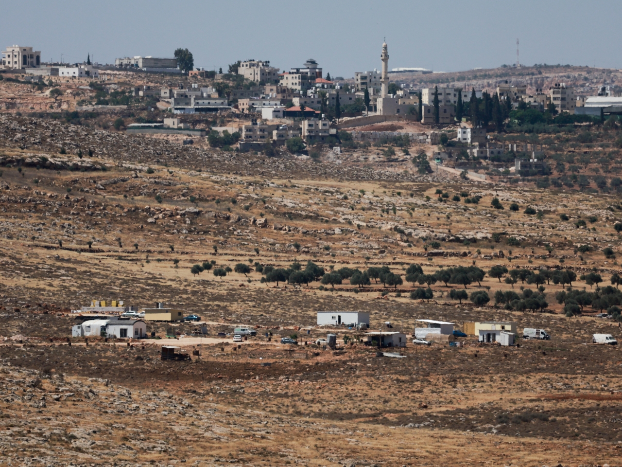 Arab ministers condemn Israel 'ban' on West Bank visit