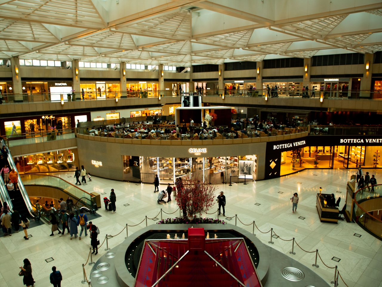 Retail sales drop for 14th month in a row