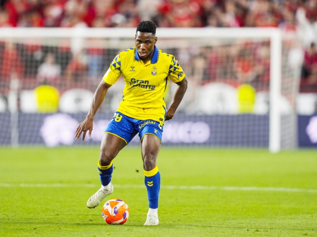 Chelsea sign Essugo in time for Club World Cup