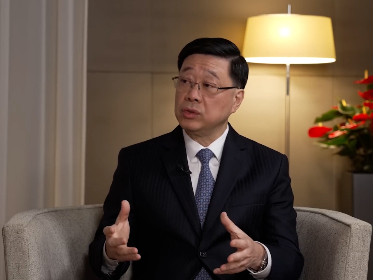 No plans to end HK's US dollar peg: CE