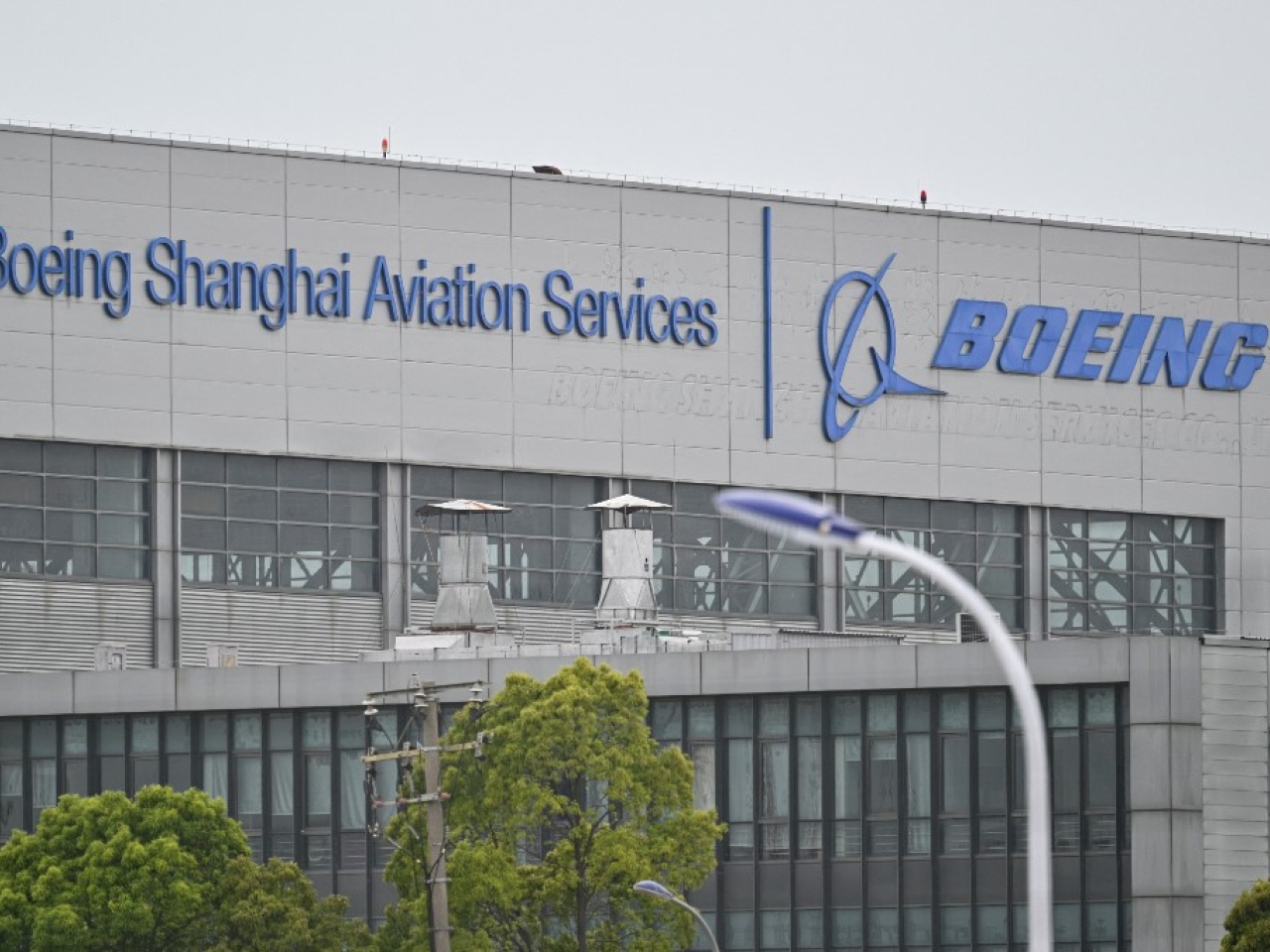 China joins growing chorus over planes, parts tariffs
