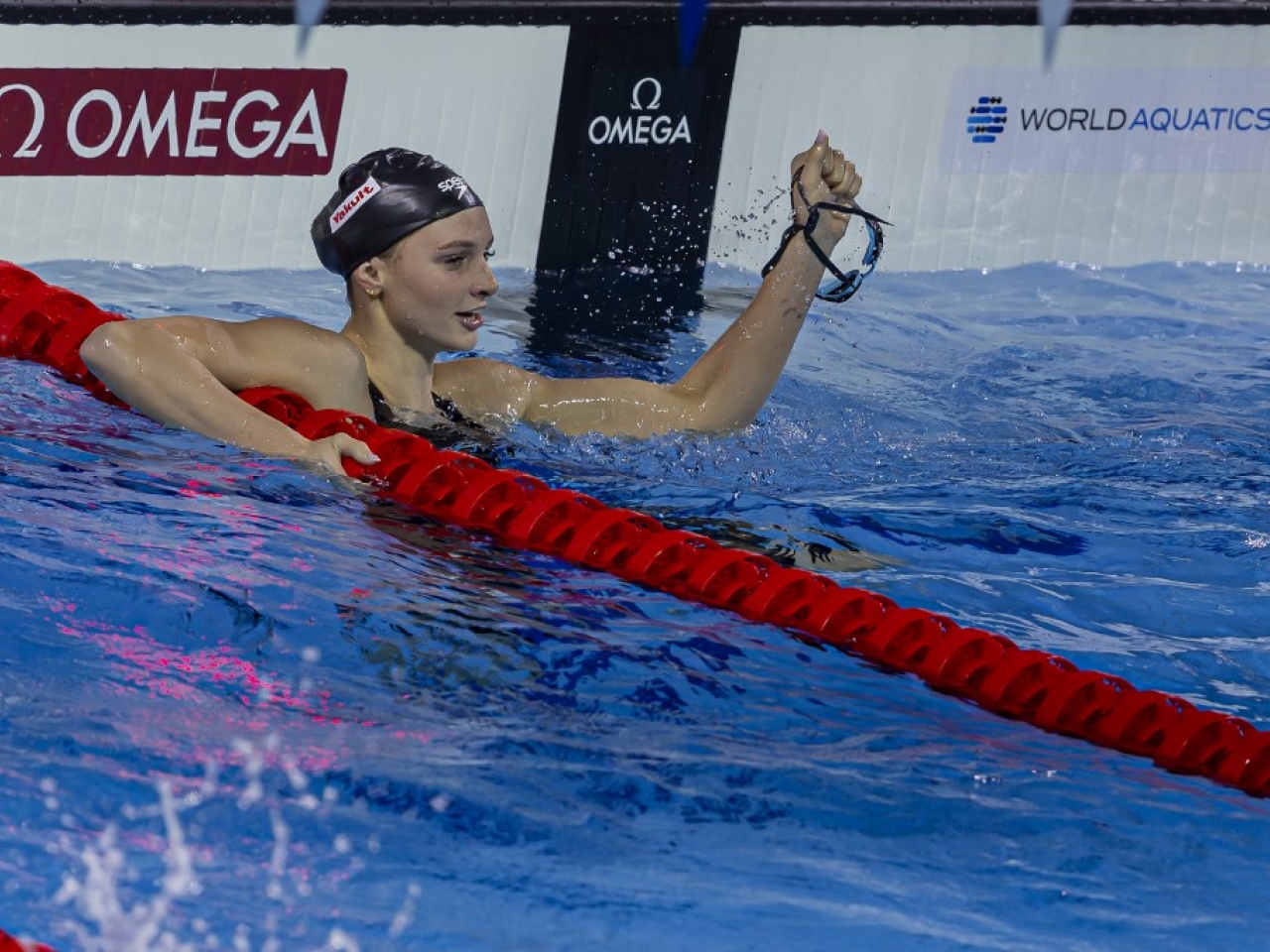 McIntosh smashes another world record in 400m medley