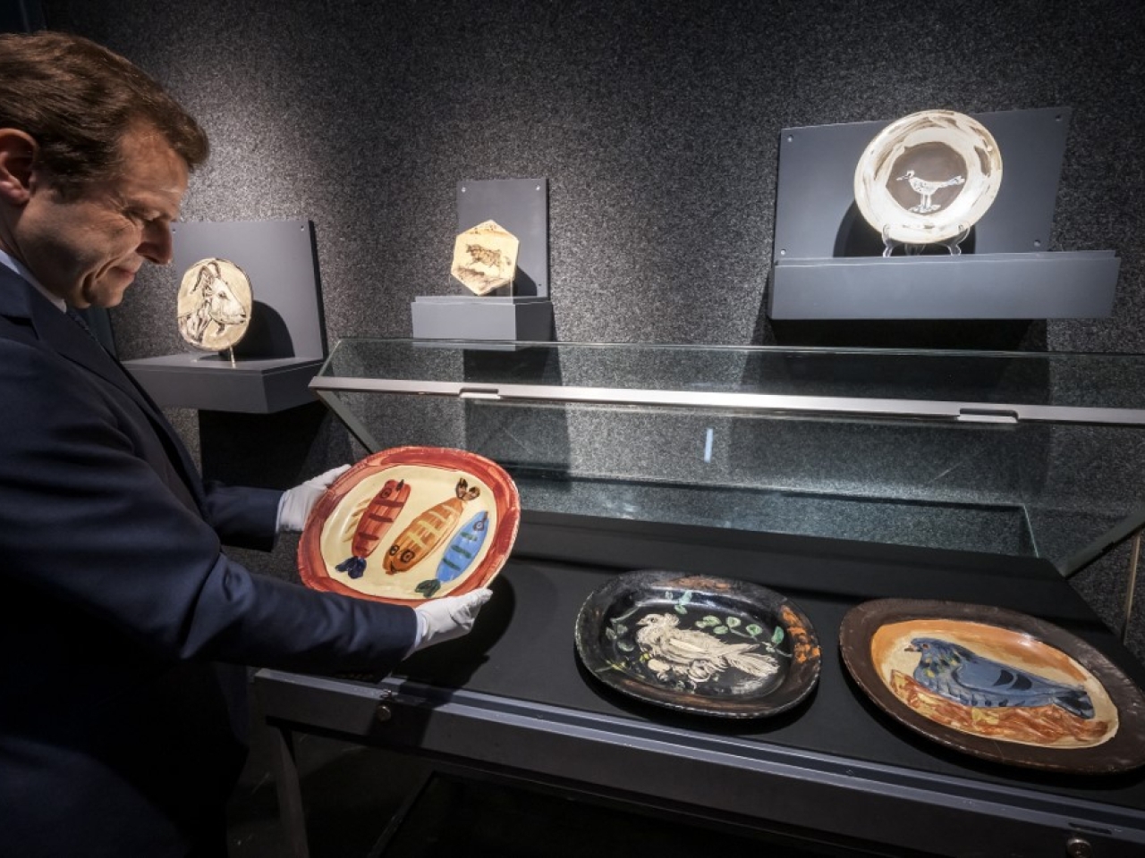 Art lovers set for feast in rare Picasso auction