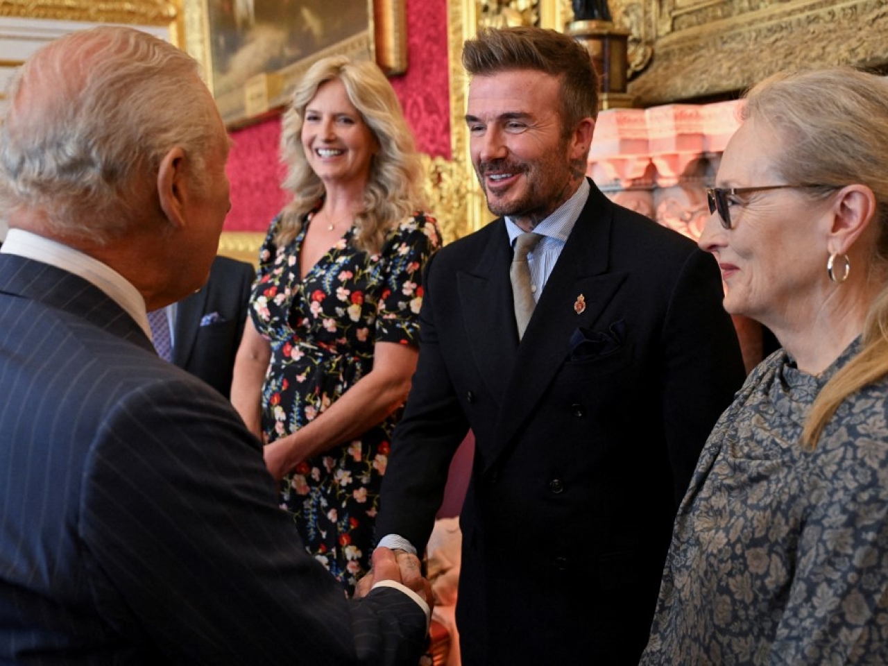 'Arise Sir David!' Footballer Beckham knighted