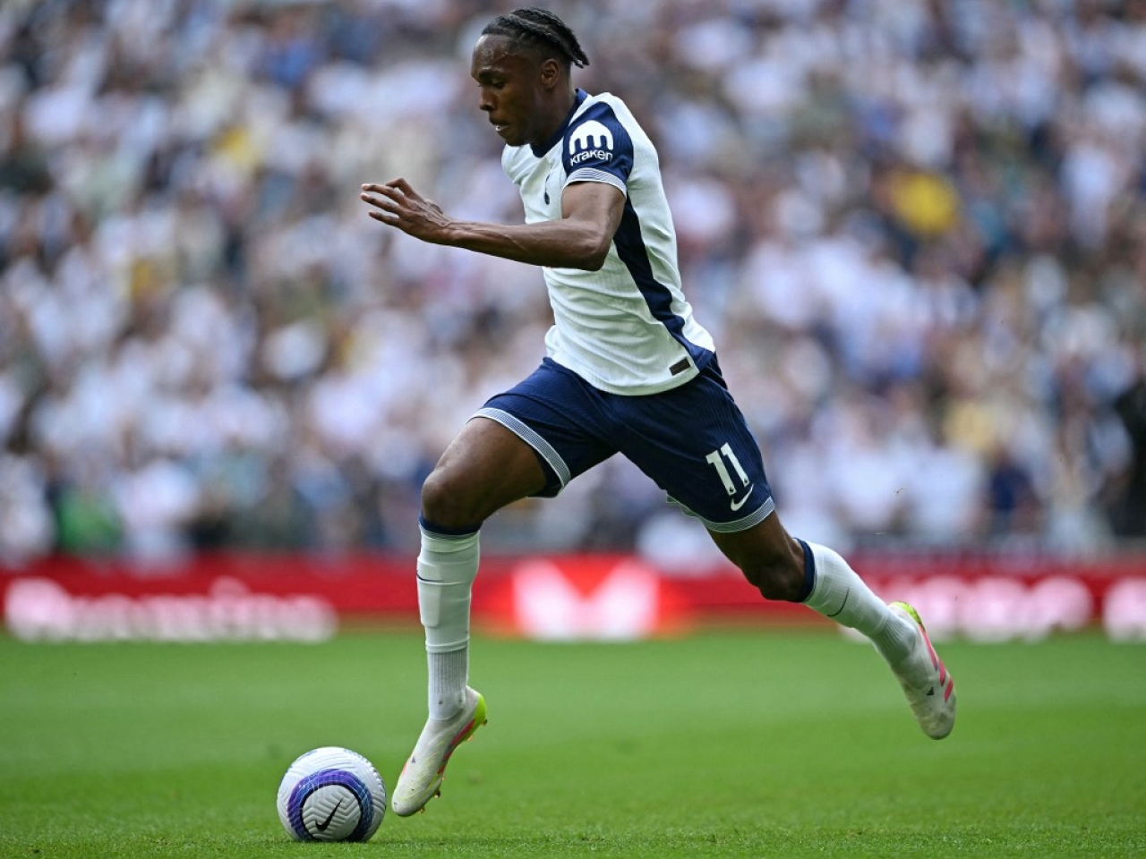 Tottenham sign Tel on permanent deal from Bayern