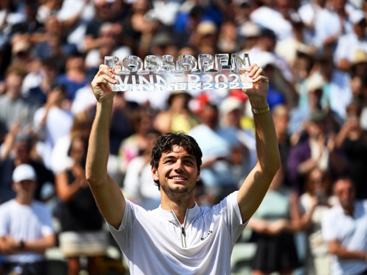 Fritz downs Zverev to secure first title of year