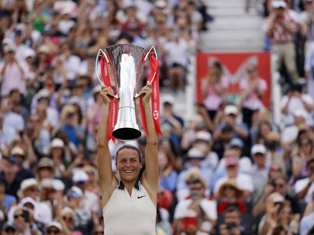 Tatjana Maria completes fairytale run to Queen's title