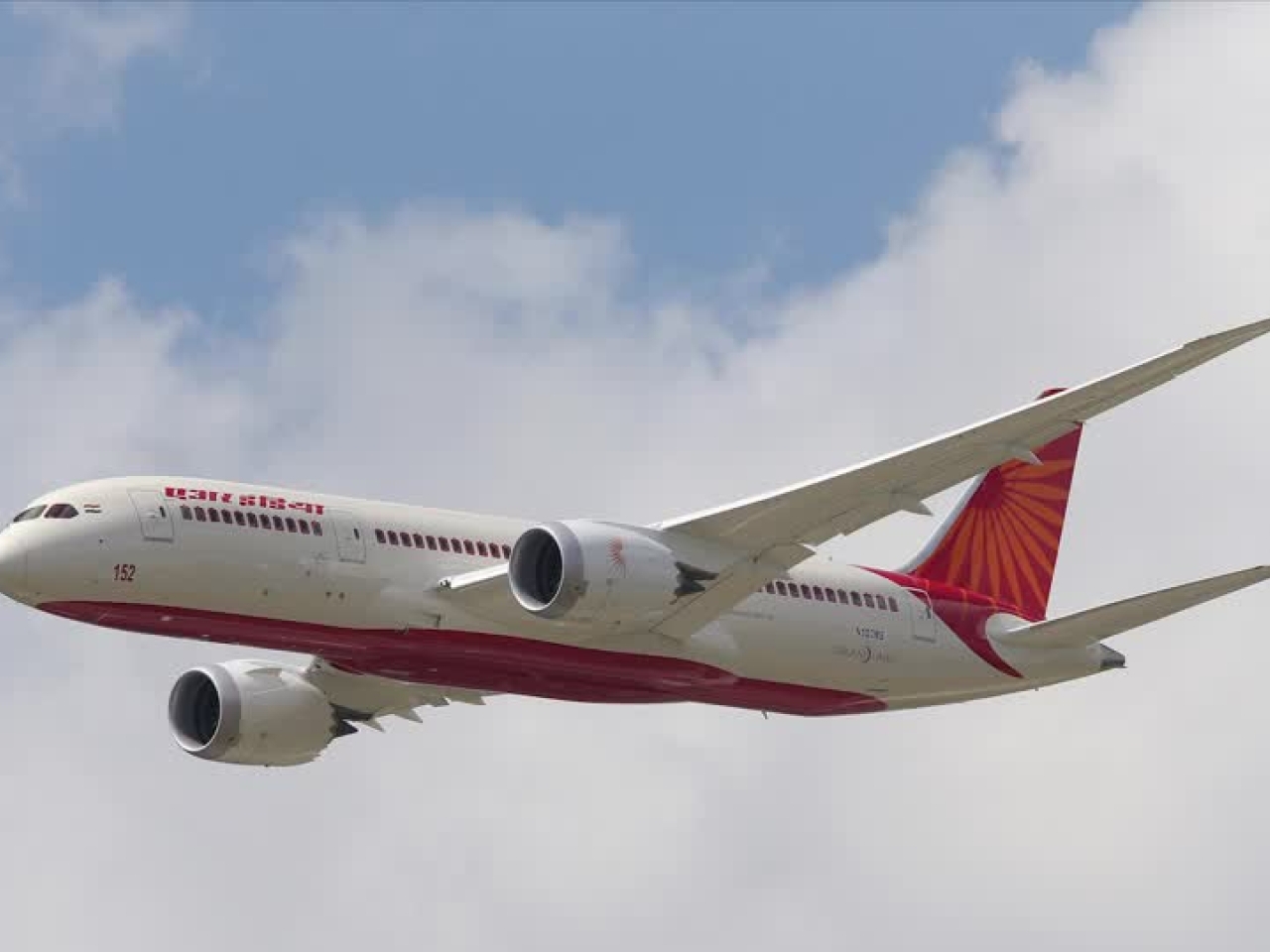 Air India flight returns to HK over mechanical issue