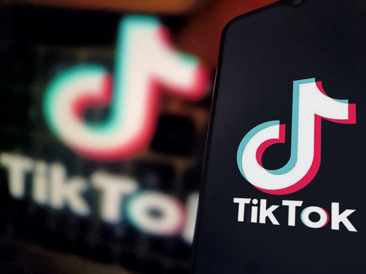 Trump extends TikTok deadline by another 90 days