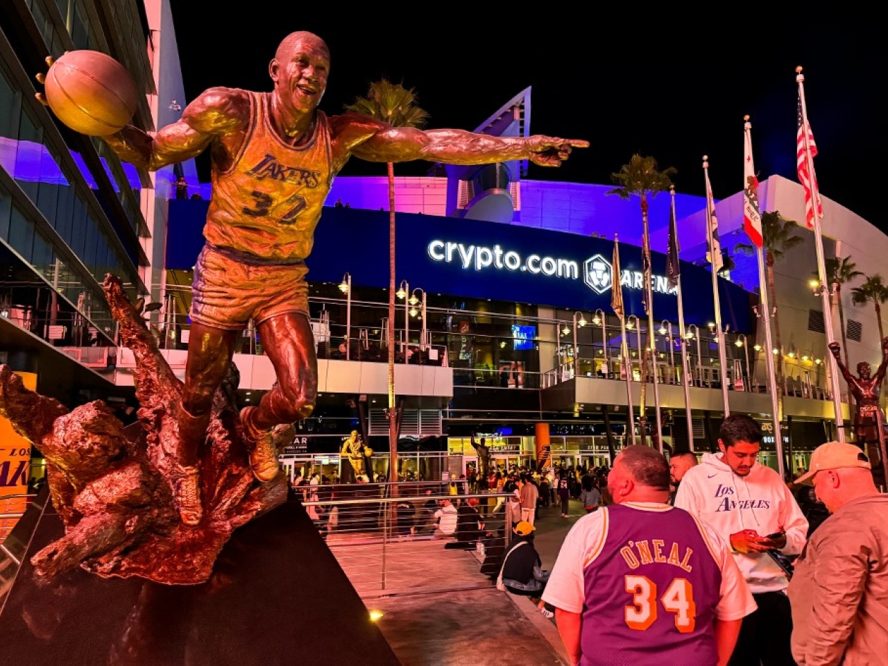Lakers to be sold in record US$10 billion deal: ESPN