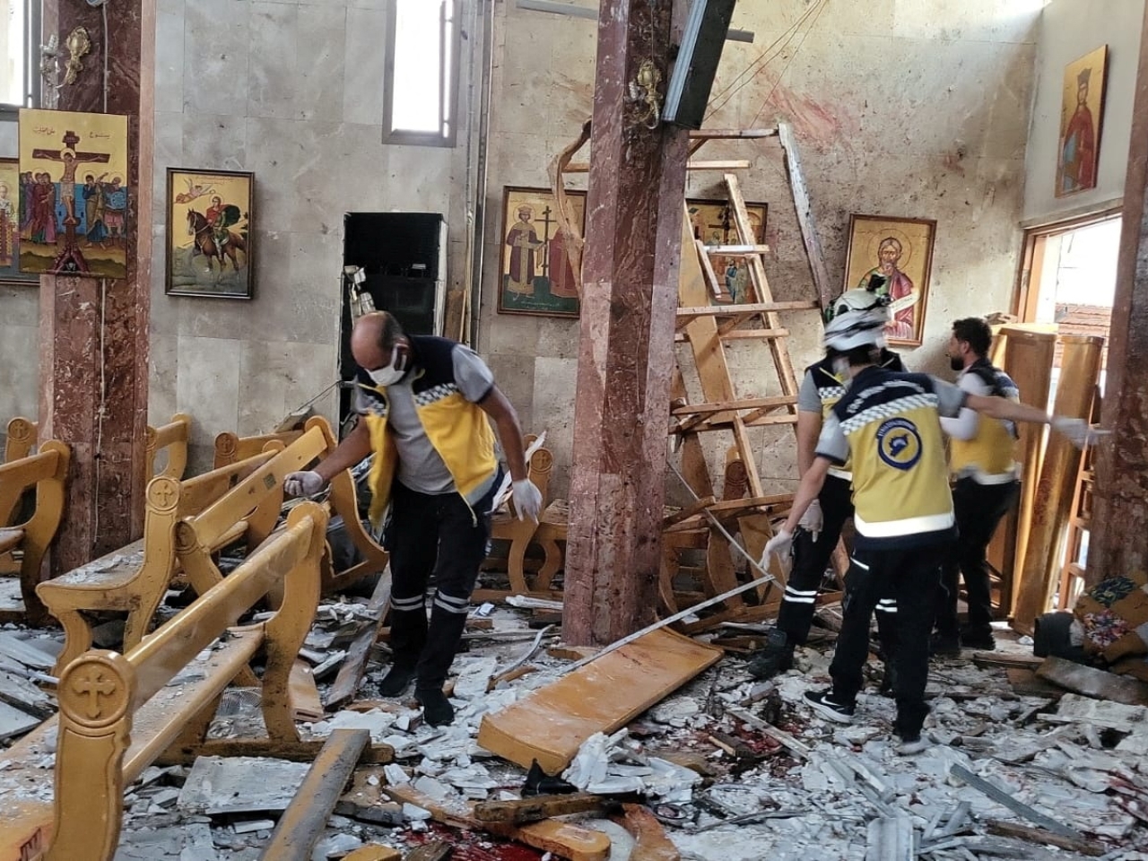 Twenty killed in suicide bombing at Damascus church