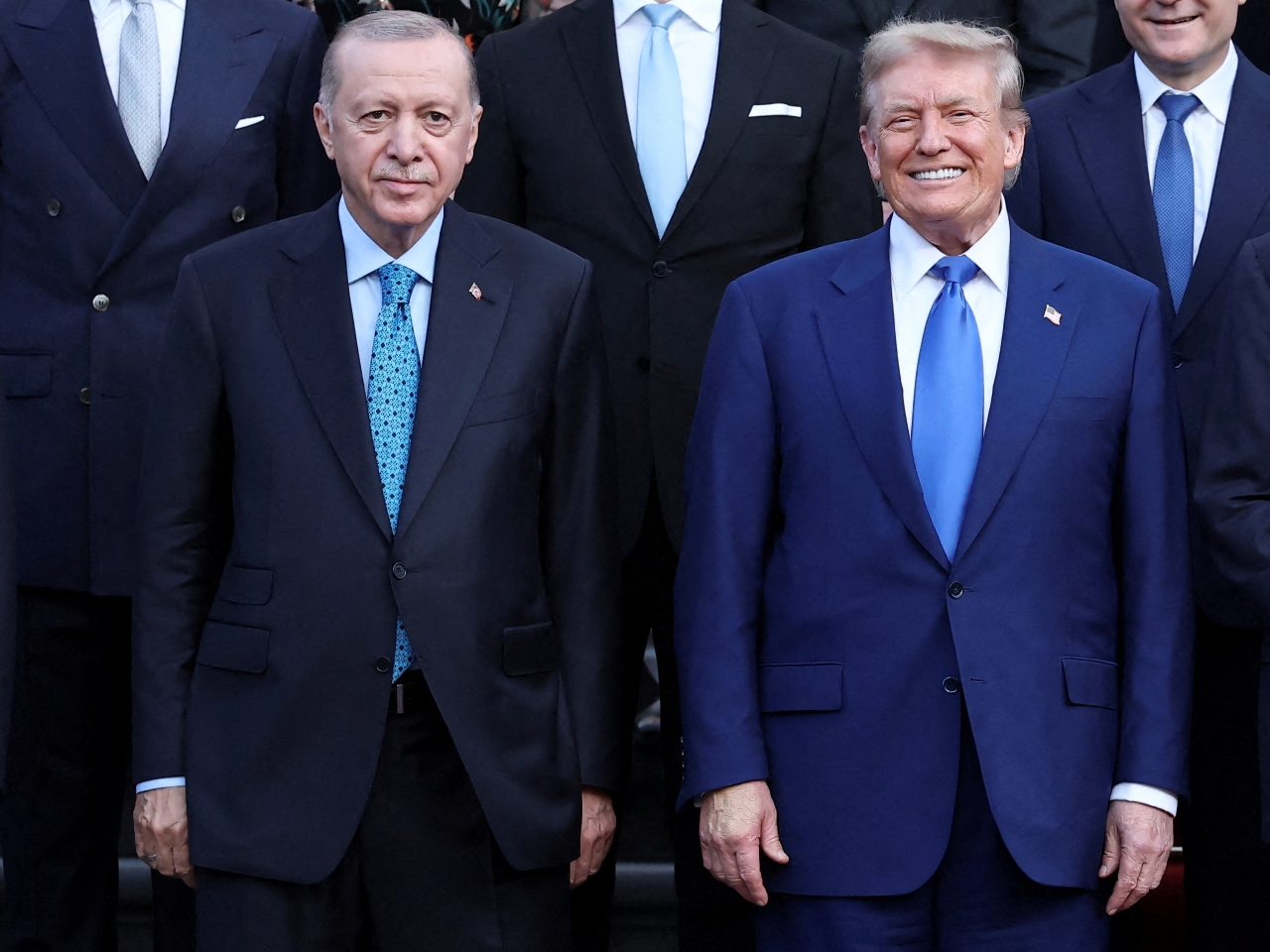 Nato leaders gather to finalise defence spending