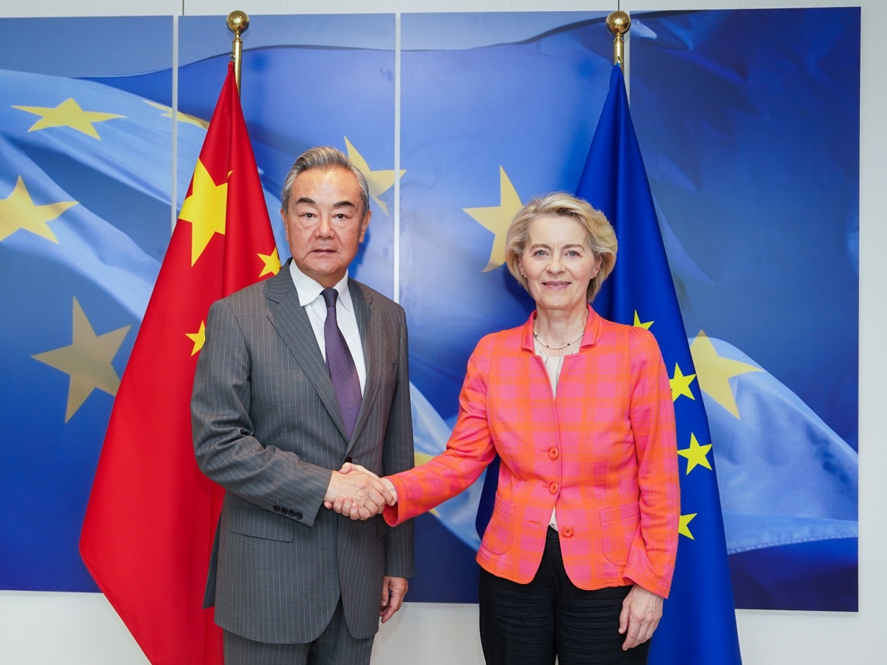 China, EU pledge to enhance cooperation