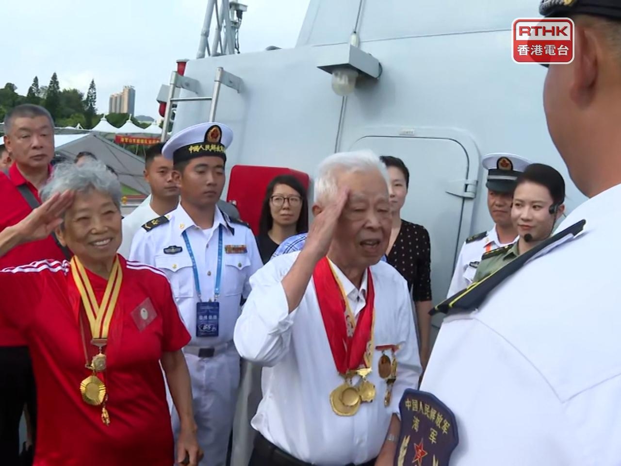 Veterans in SAR pay visit to Chinese naval fleet