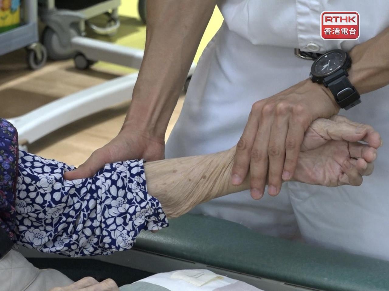 Govt seeks to reassure caregivers over trial scheme