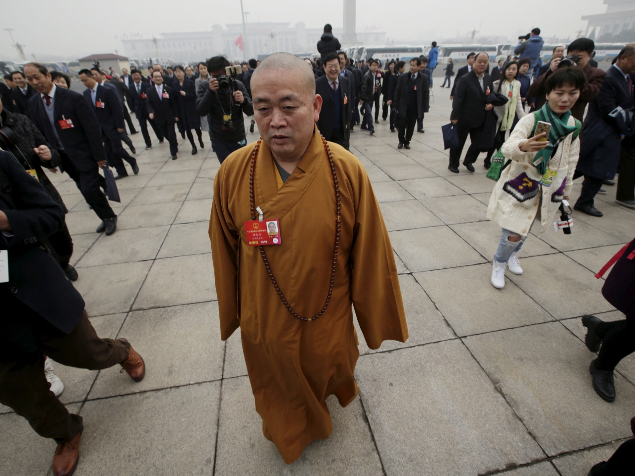 Shaolin abbot disrobed for 'extremely bad behaviour'