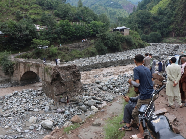 Nearly 200 people die in floods in Pakistan