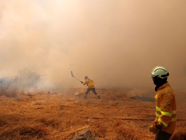 Fires keep burning in western Spain as army deployed