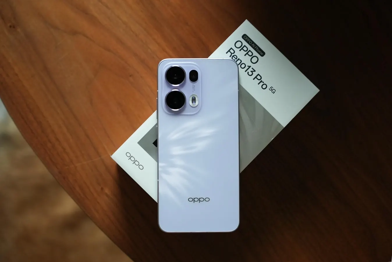 أوبو تطرح هاتف Oppo Reno 13 F 5G بأداء احترافي ومعالج قوي