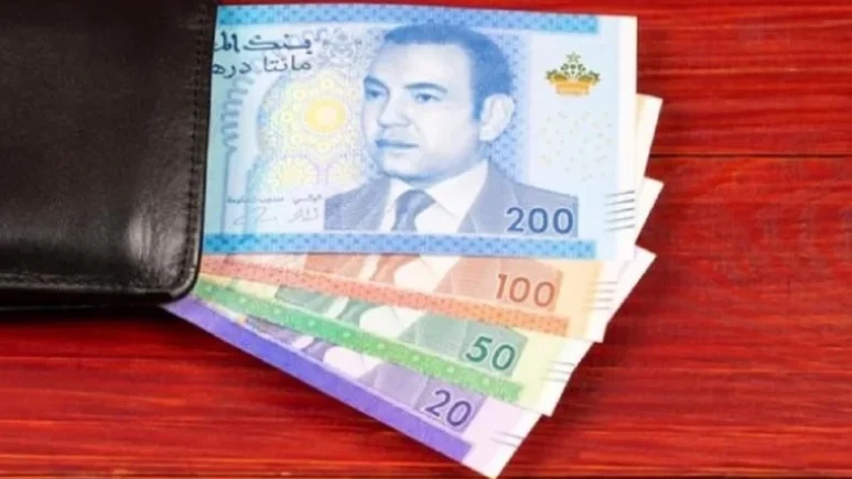 الأرقام بتغني على الورق .. زيادة الحد الأدنى للأجور هتفرح قلوب الملايين بداية نارية