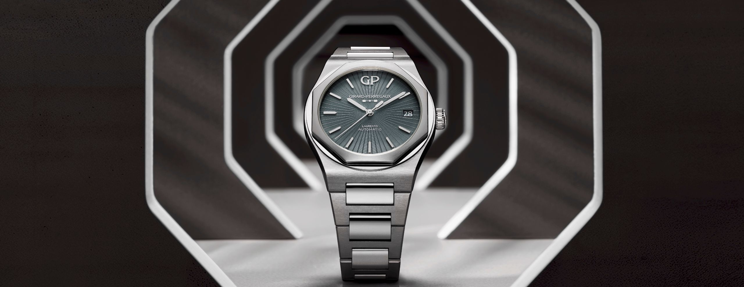 Girard-Perregaux launches new Laureato 42mm timepiece