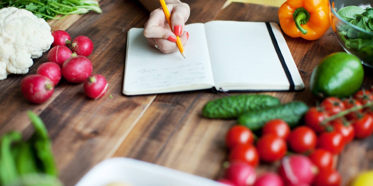 ‘Food Person' Review: A Ghostwriter With Taste