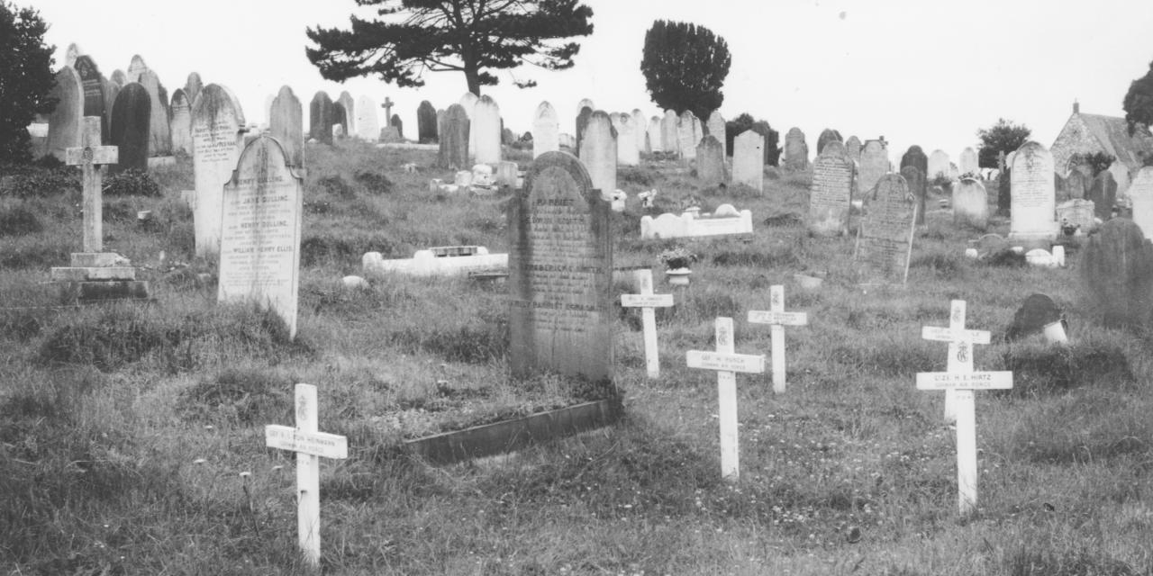 ‘Burying the Enemy' Review: Death Behind the Lines