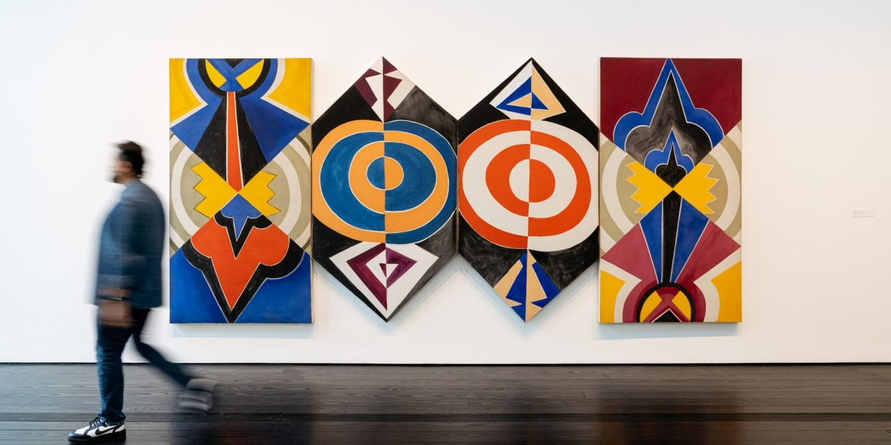 ‘Joe Overstreet: Taking Flight' Review: Precision and Progression at the Menil Collection