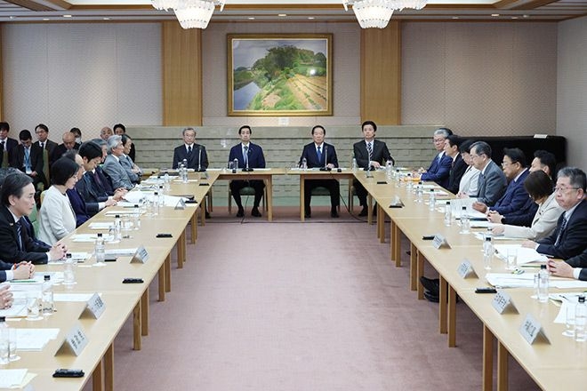 Parties fail to reach consensus in imperial succession talks