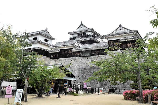 Foreign tourists set May record in Japan, but Hong Kong figure falls