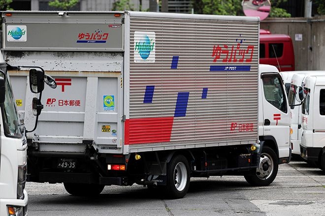 Japan Post to lose trucking license over fake sobriety tests