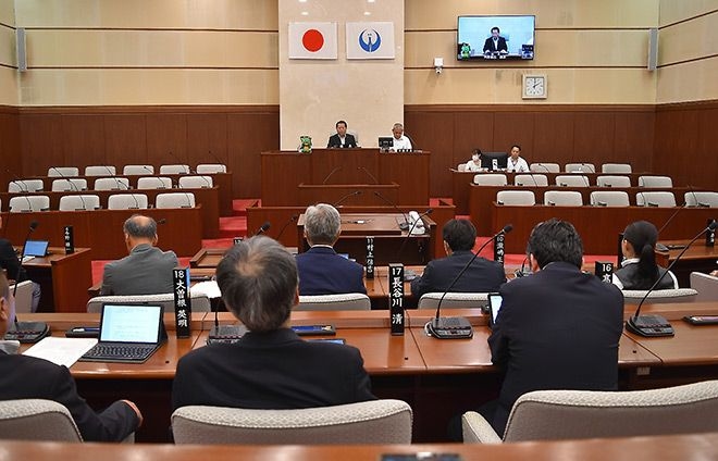 Assembly faces flak over move against member who backs Kurds