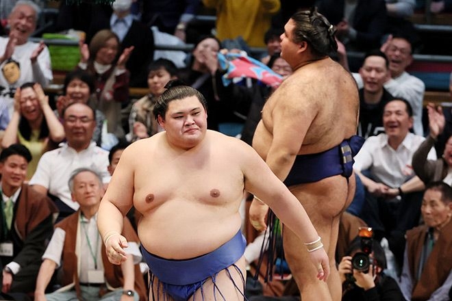 VOX POPULI: Onosato's rapid rise to yokozuna signals new era for sumo world