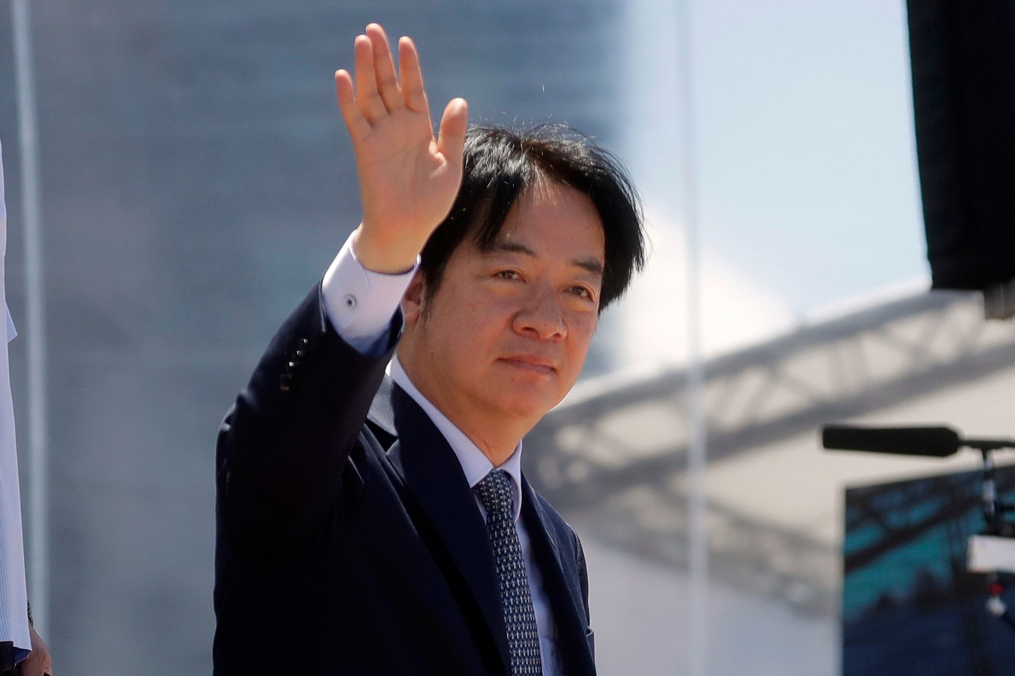 As U.S. grapples with China relations, Taiwan's president scraps stop on American soil