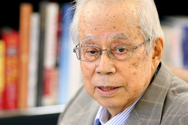 Former prime minister says politicians must avoid wars