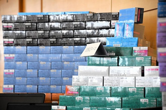 5 busted in mass cigarette buying scheme at Tokyo Kabukicho store