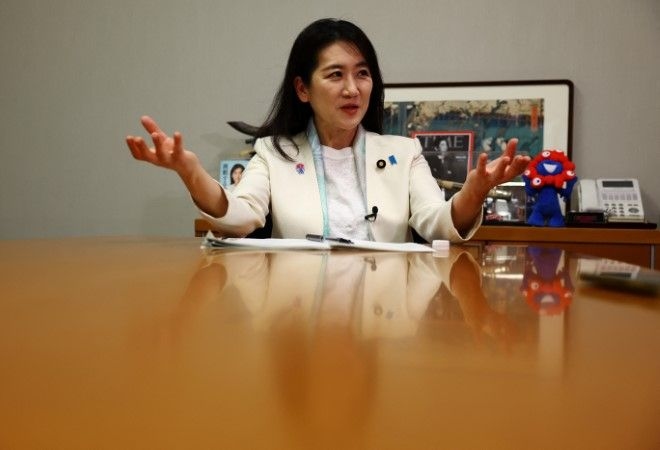 SPECIAL REPORT/ Trump shock spurs Japan to think about the unthinkable: nuclear arms