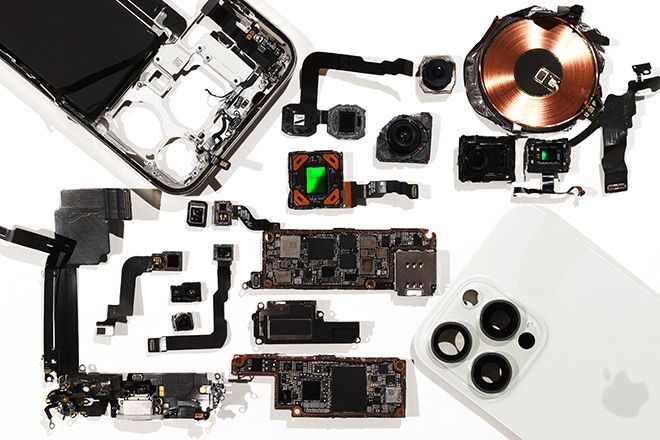 Japanese suppliers face shrinking role in making iPhones