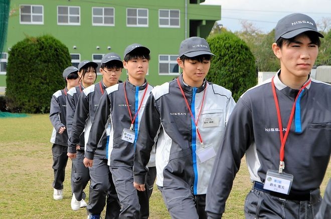 SDF boot camps a way to toughen up rookie hires in corporate Japan