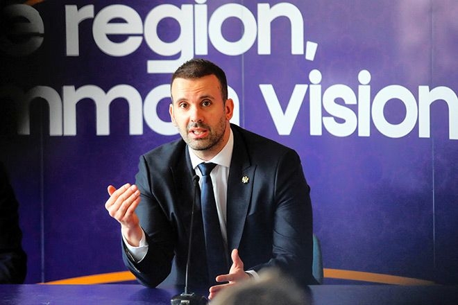 Montenegrin leader impresses Ishiba with Japanese fluency