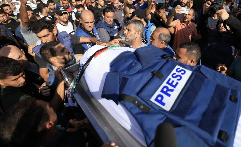 20 جمعية فرنسية للصحفيين تطالب باريس بإجلاء زملائهم من غزة