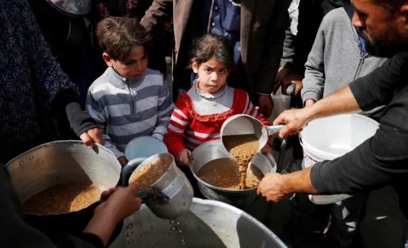 الأونروا: مئات الآلاف بغزة يتناولون وجبة واحدة كل يومين أو ثلاثة أيام