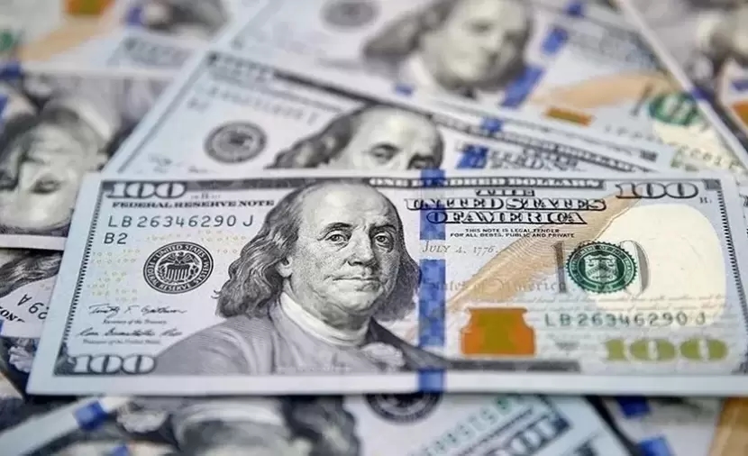 تراجع قيمة الدولار وسط ترقب لخفض أسعار الفائدة الشهر المقبل