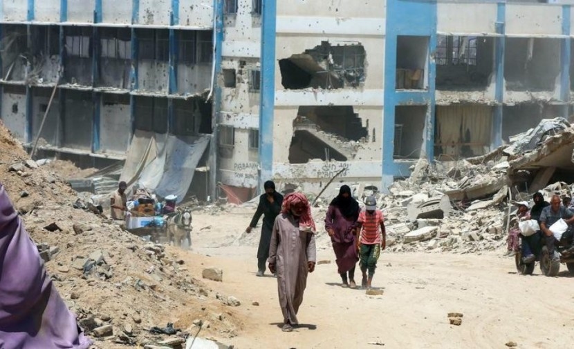 حقوق الإنسان تطالب بتحقيقات شفافة ومحاسبة جرائم الاحتلال بغزة