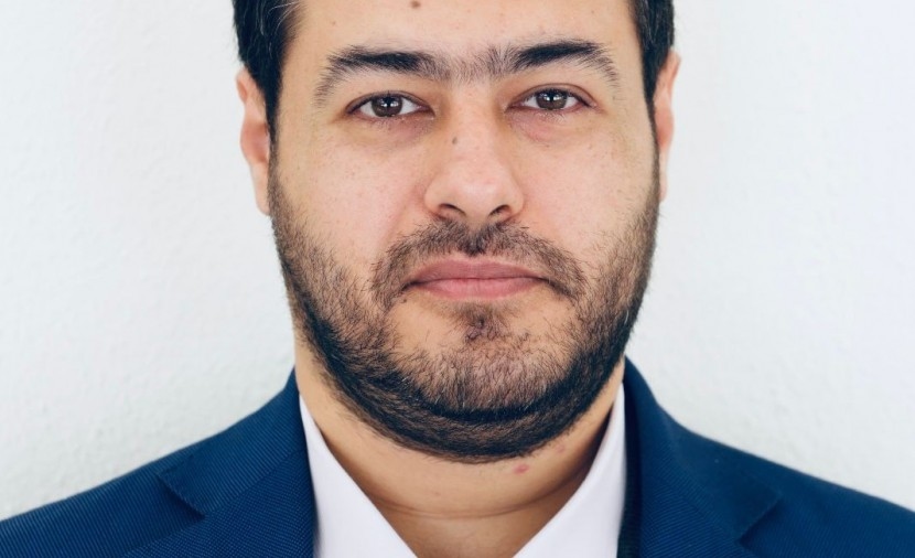 الشارع اليمني مقابل الشارع العربي .. قراءة النموذج السياسي والأخلاقي