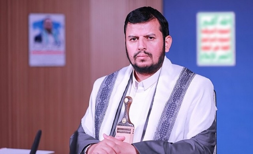 السيد عبدالملك الحوثي: الاحتلال يستخدم التجويع والقنص لقتل المدنيين في غزة