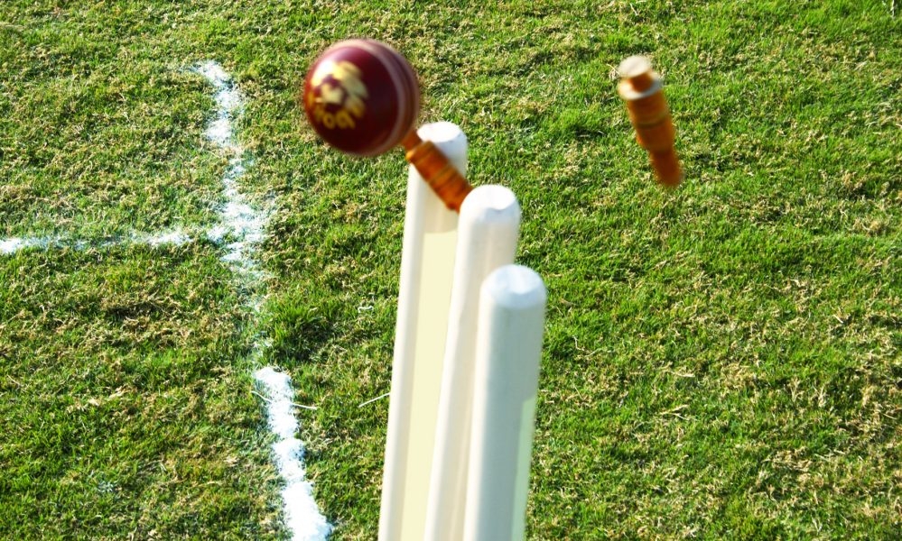 Carew crush Llangwm as title race begins to take shape