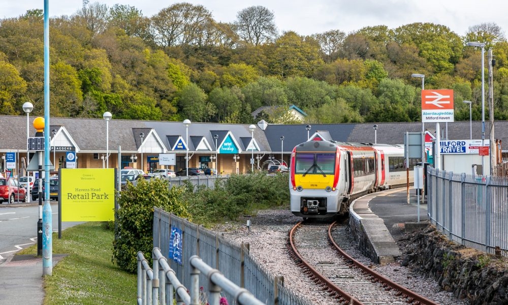 New summer train timetable brings extra services to and from Pembrokeshire