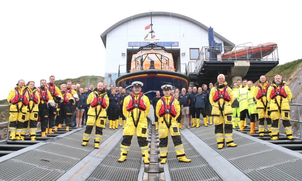 Tributes paid to long-serving RNLI photographer Lyndon Lomax