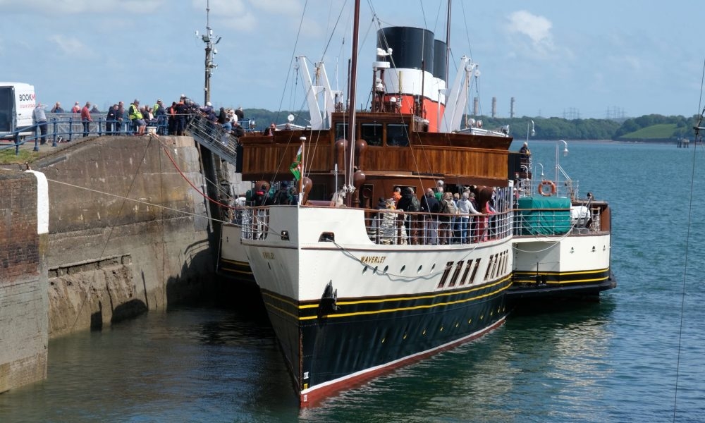 Crowds welcome historic paddle steamer Waverley back to Milford Haven